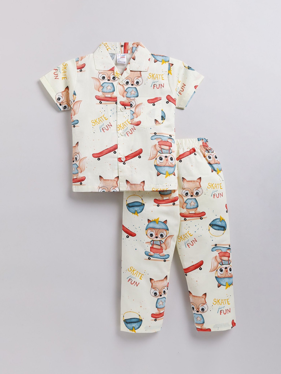 

NAUTI KIDZ Boys Printed Pure Cotton Night suit, Off white