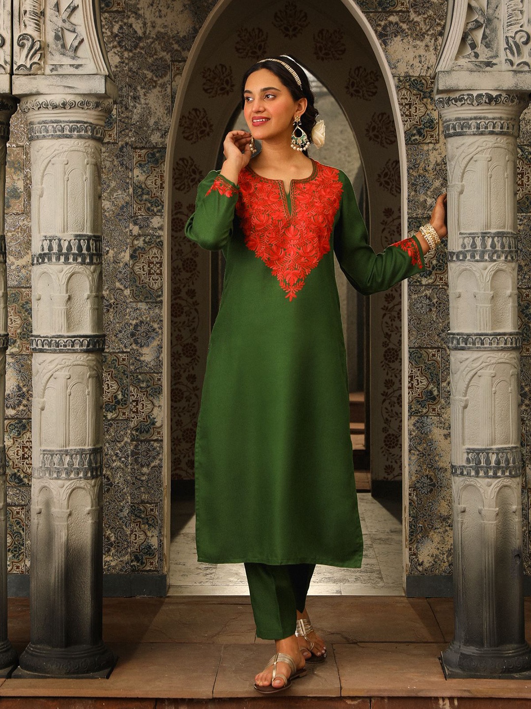 

House of Chikankari Floral Yoke Design Straight Thread Work Woollen Kurta with Trouser, Green