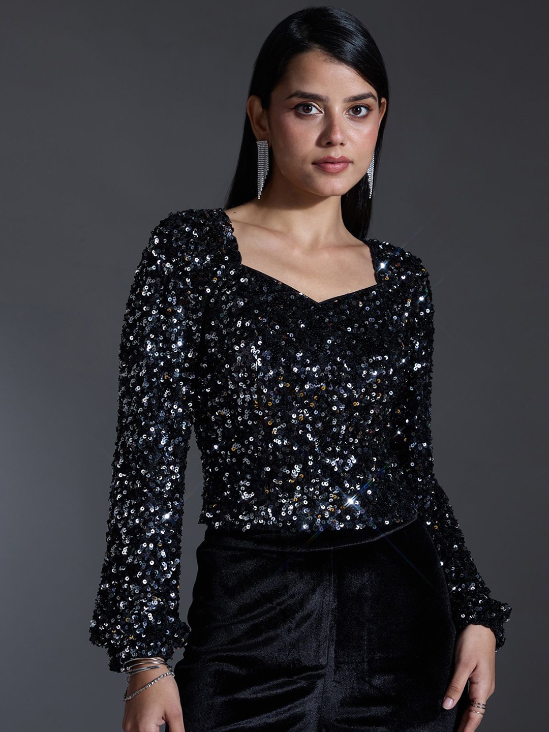 

20Dresses Women Embellished Sweetheart Neck Top, Black