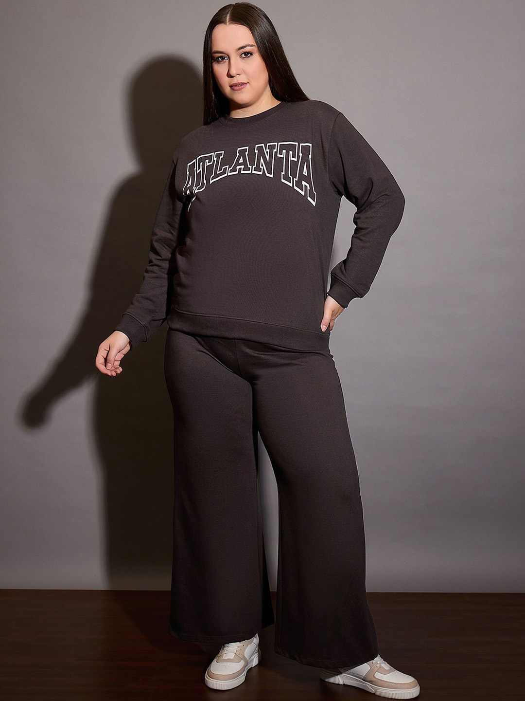 

SASSAFRAS Curve Coffee Brown Plus Size Typography Printed Round Neck Sweatshirt & Trousers