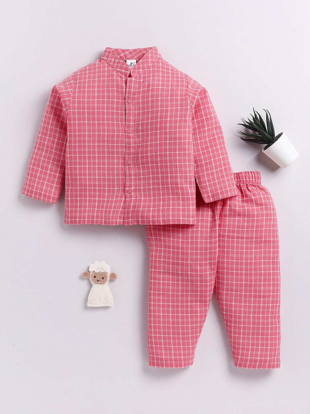 

Clt.s Unisex Kids Pure Cotton Checked Printed Night suit, Coral