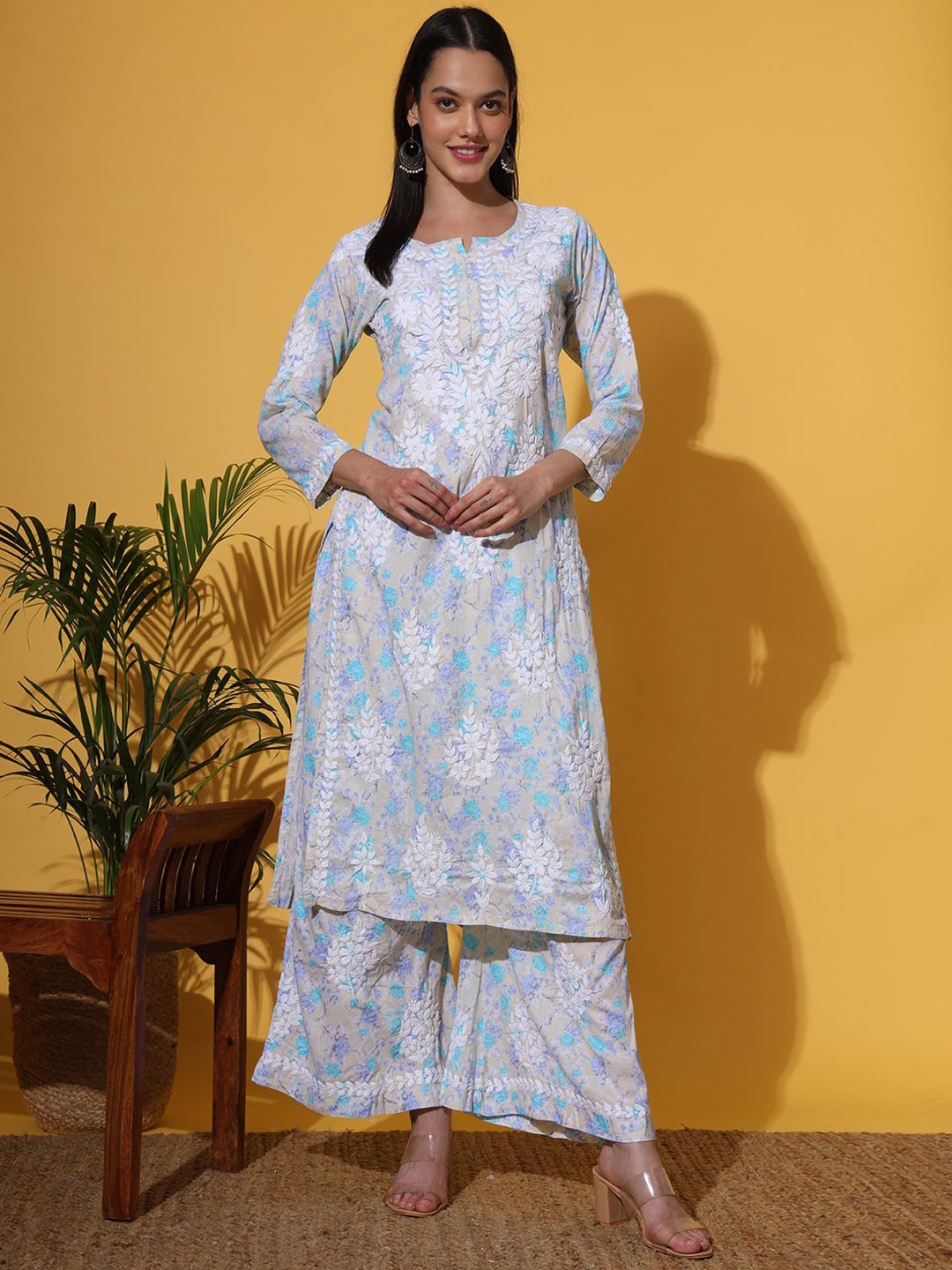 

The Chikan Label Floral Printed & Embroidered Chikankari Straight Kurta with Palazzos, Blue
