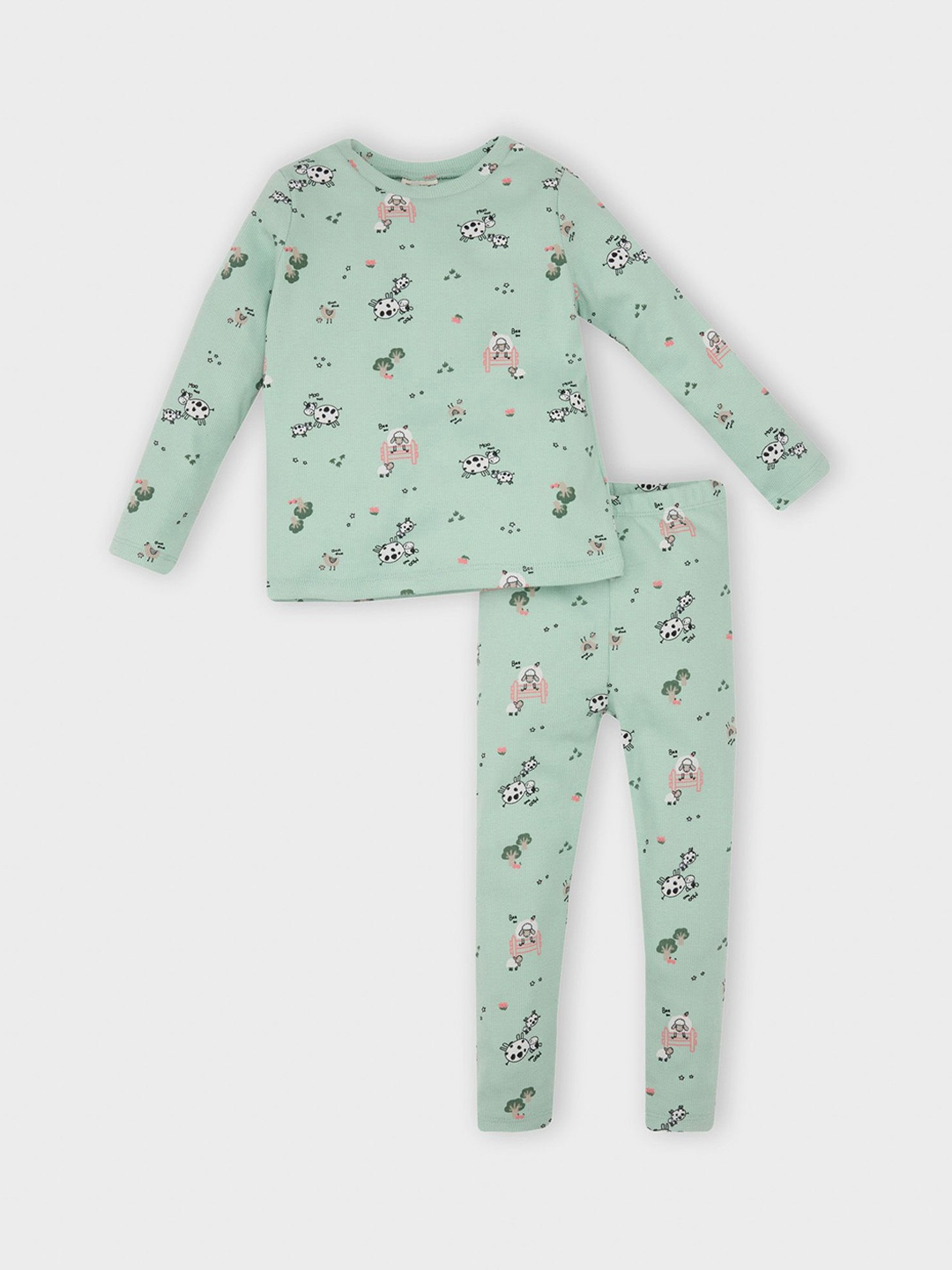 

DeFacto Girls Graphic Printed Pure Cotton Night suit, Green