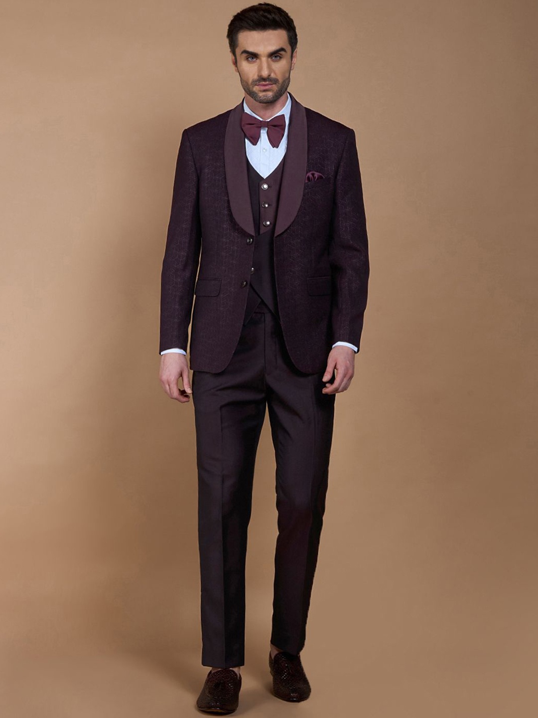 

Neumen Men Single-Breasted Five-Piece Suit, Maroon