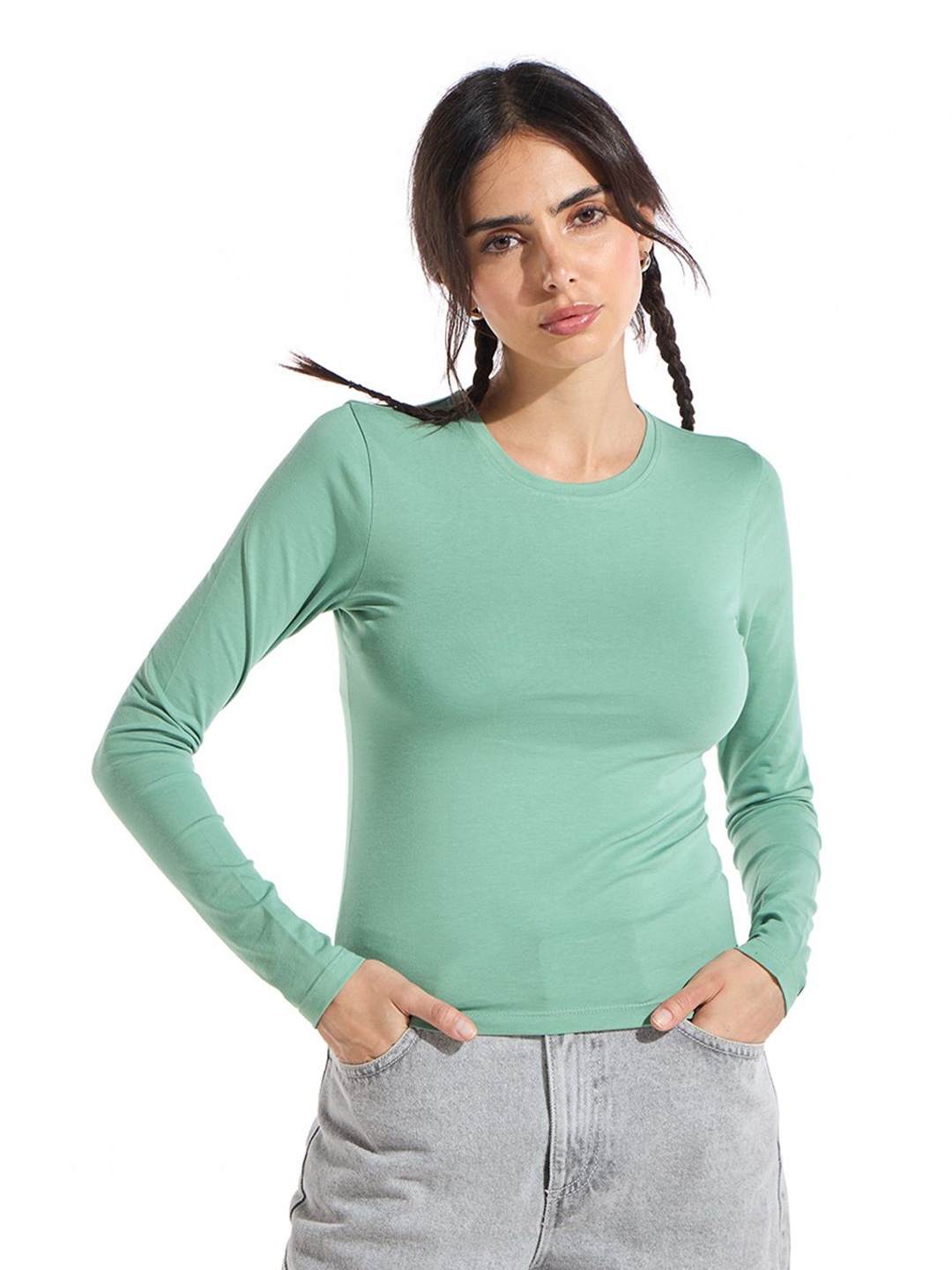 

Bewakoof Women Round Neck Slim Fit Top, Green