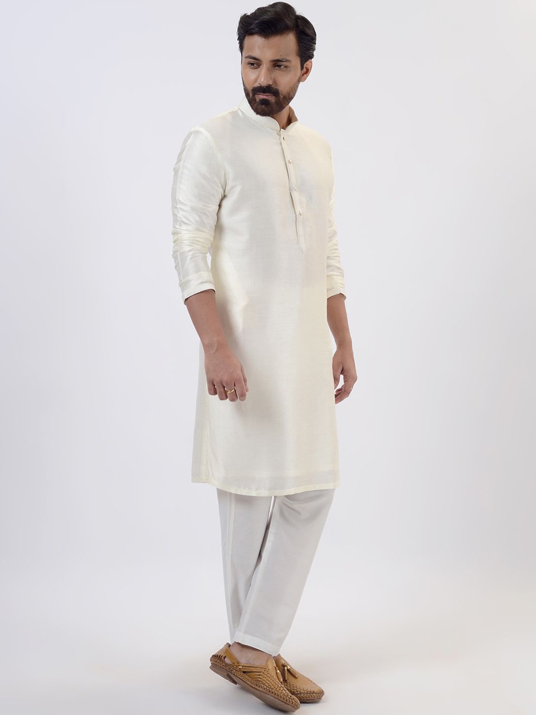 

azania Mandarin Collar Straight Kurta with Pyjama, Cream