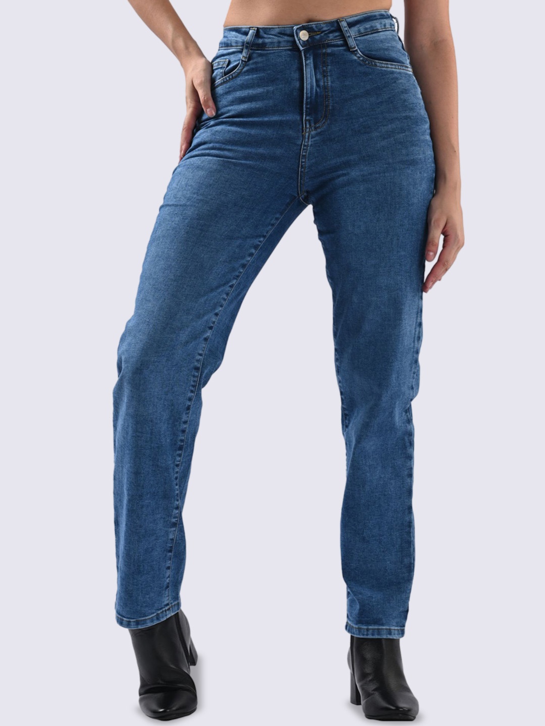 

Kraus Jeans Women Relaxed Fit High-Rise Light Fade Stretchable Jeans, Blue