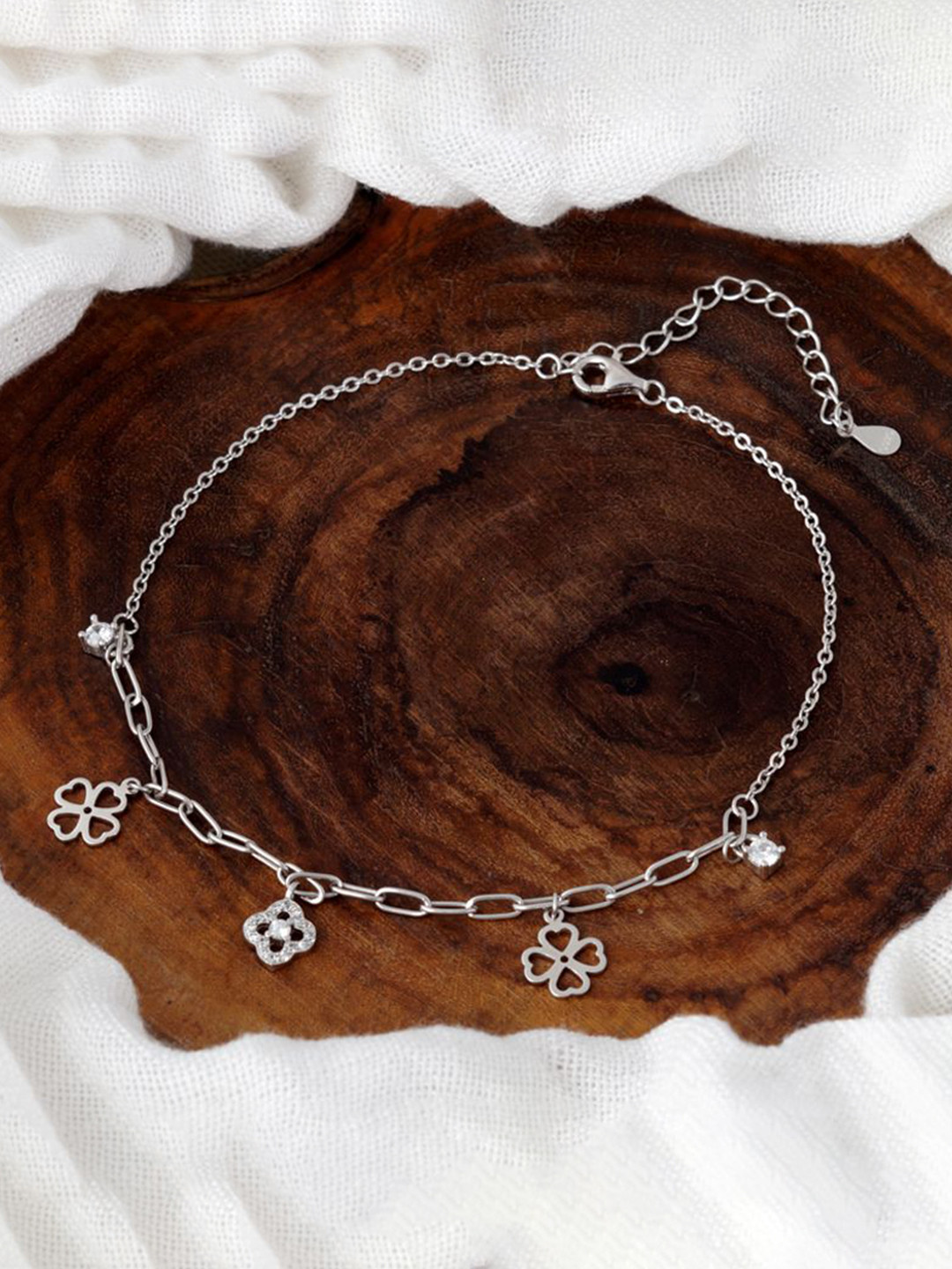 

Tuanz Silver Jewelry Madhuban Willy 925 Sterling Silver Rhodium-Plated Anklet