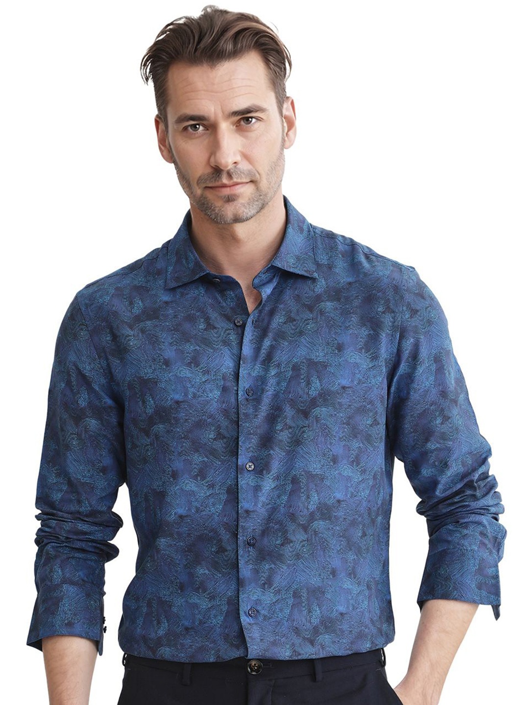 

RARE RABBIT Men Comfort Boxy Opaque Printed Casual Shirt, Navy blue