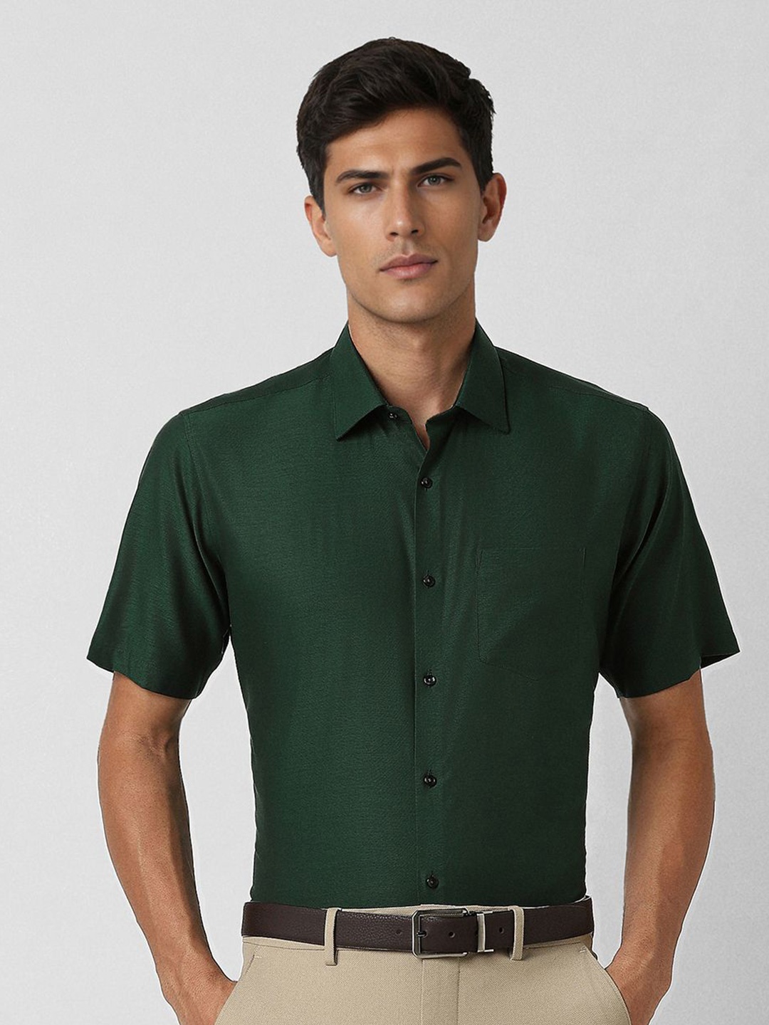 

Van Heusen Men Spread Collar Solid Cotton Slim Fit Formal Shirt, Green