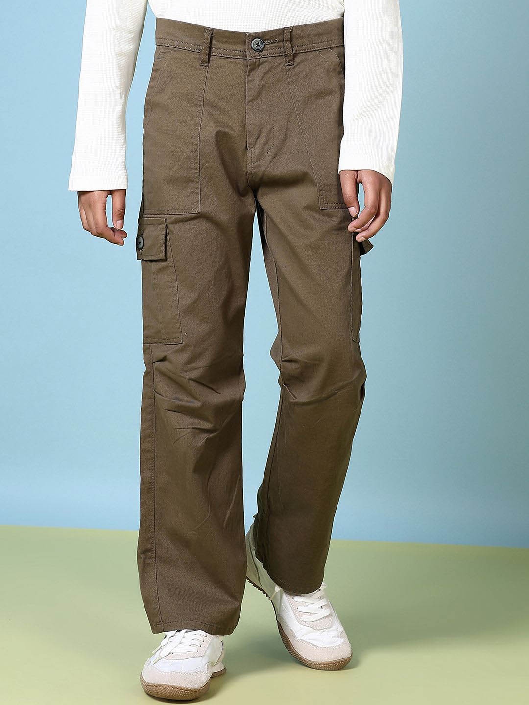 

V-Mart Boys Cotton Cargos Trousers, Green