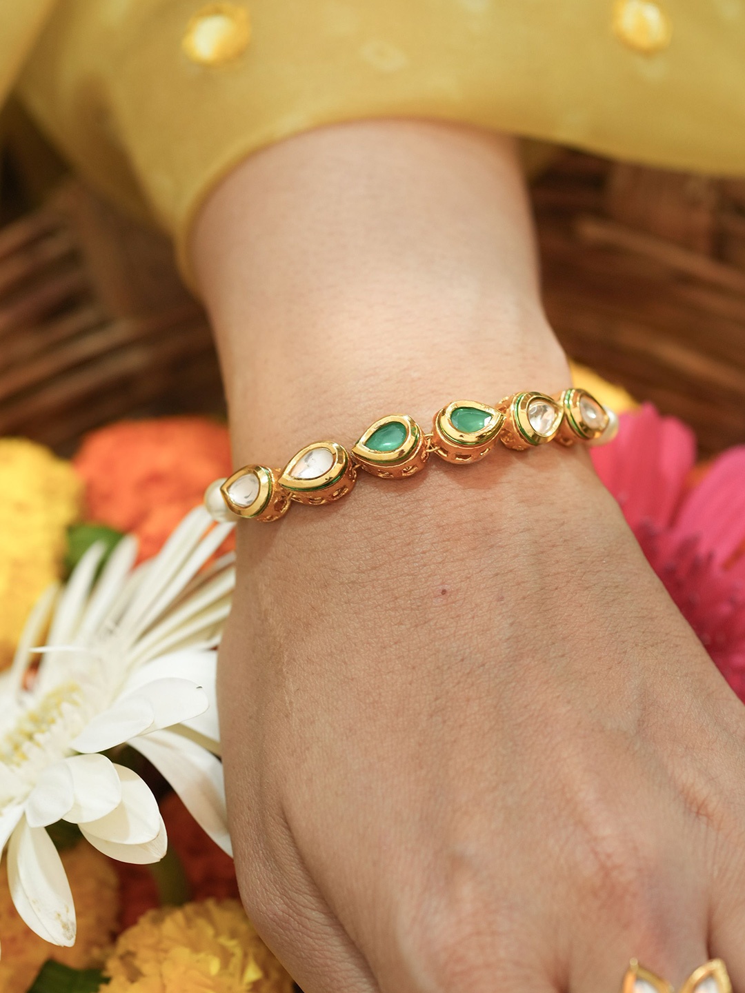 

Mirraw Gold-Plated Kundan Wraparound Bracelet