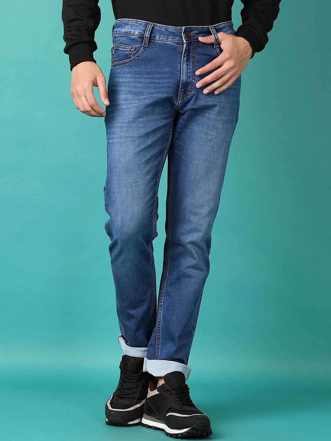 

V-Mart Men Mid-Rise Light Fade Stretchable Jeans, Blue
