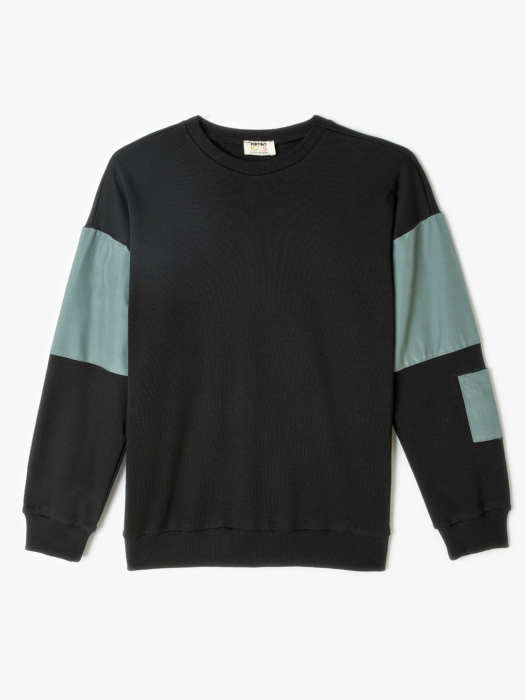 

Koton Boys Colourblocked Cotton Sweatshirt, Black