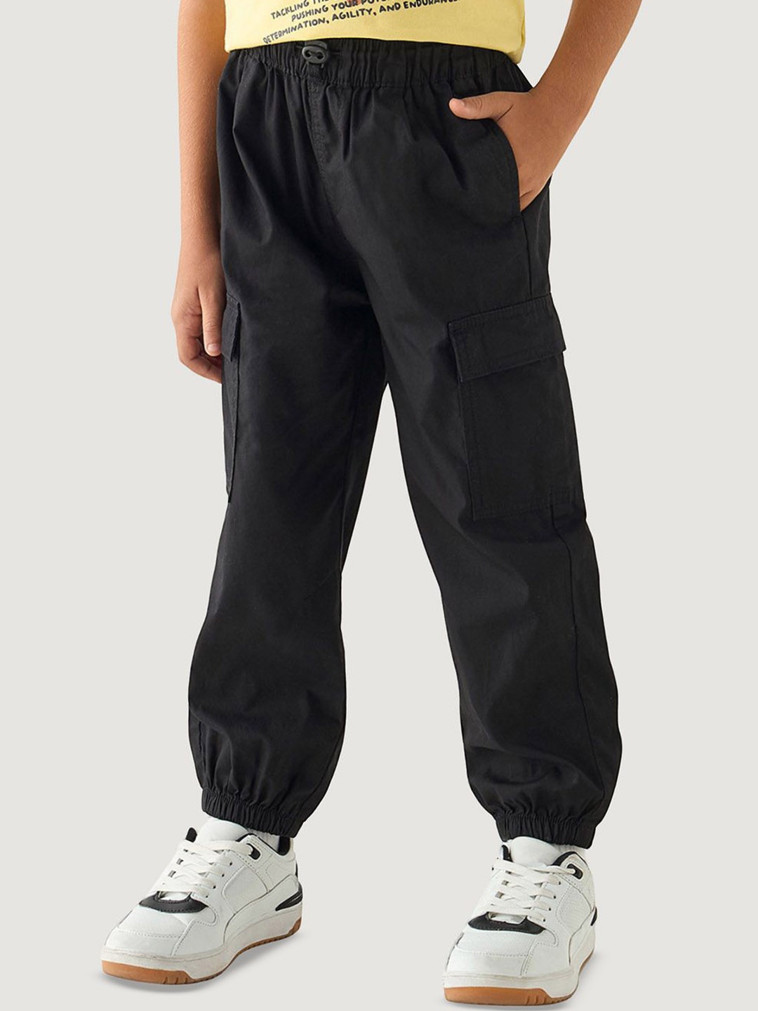 

Juniors by Babyshop Boys Cotton Regular Fit Joggers Trousers, Black