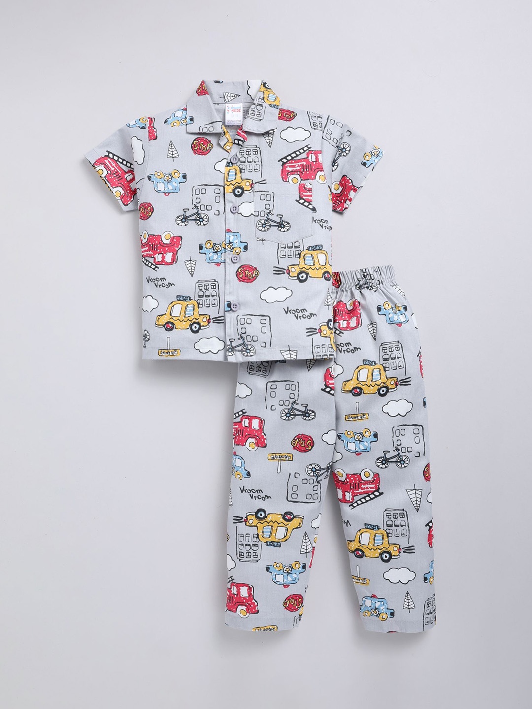 

NAUTI KIDZ Boys Graphic Printed Night suit, Grey