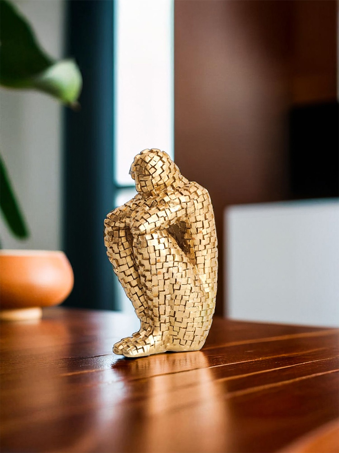 

Ekhasa Gold-Toned Brick Man Figurine Showpiece