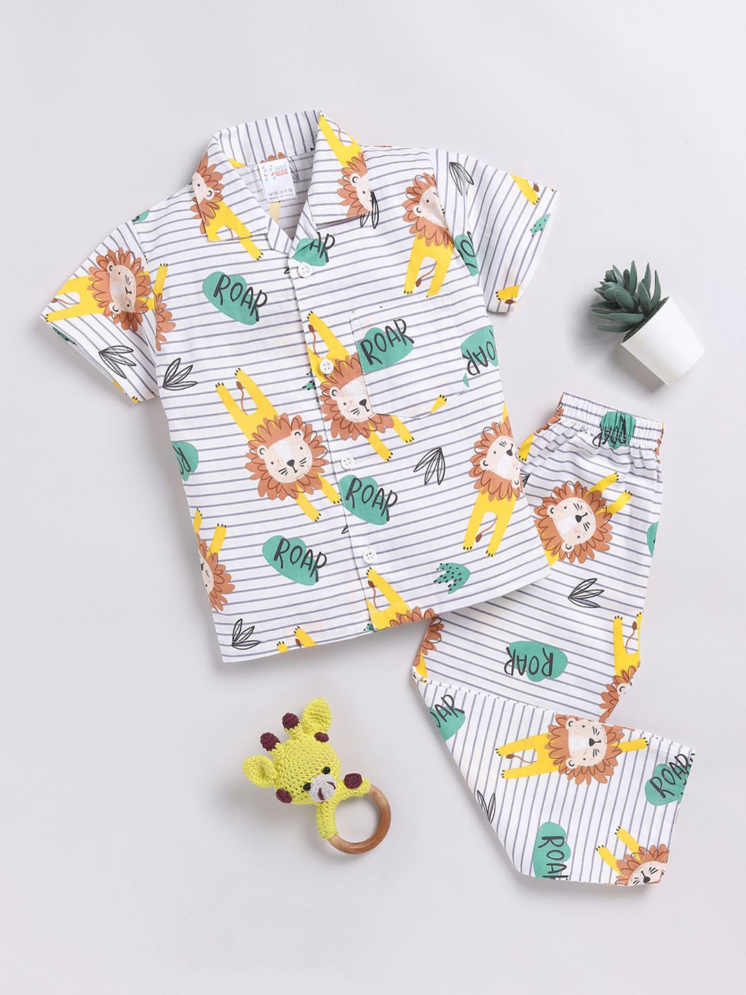 

NAUTI KIDZ Boys Printed Shirt Collar Pure Cotton Night Suit, White