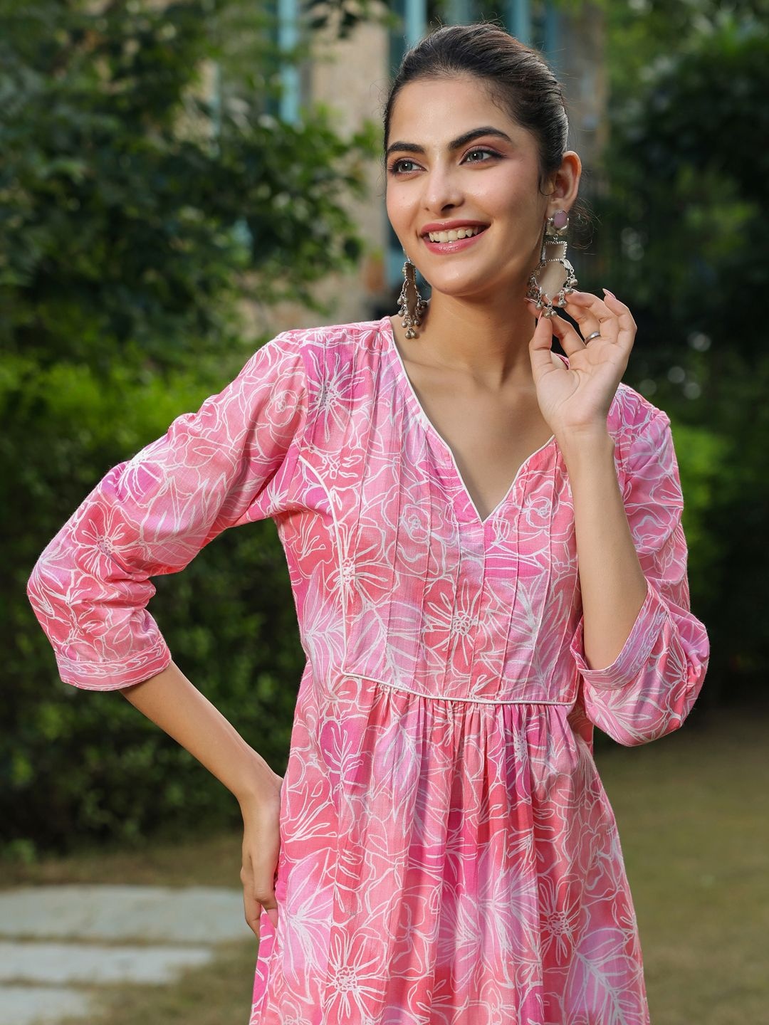 

Jaipur Morni Women Cotton Floral Printed Kurta, Pink