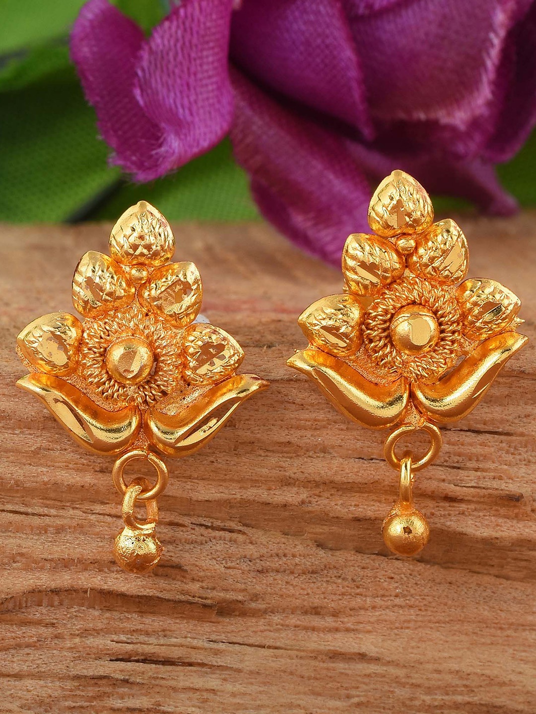 

MEMOIR Gold-Plated Contemporary Drop Earrings