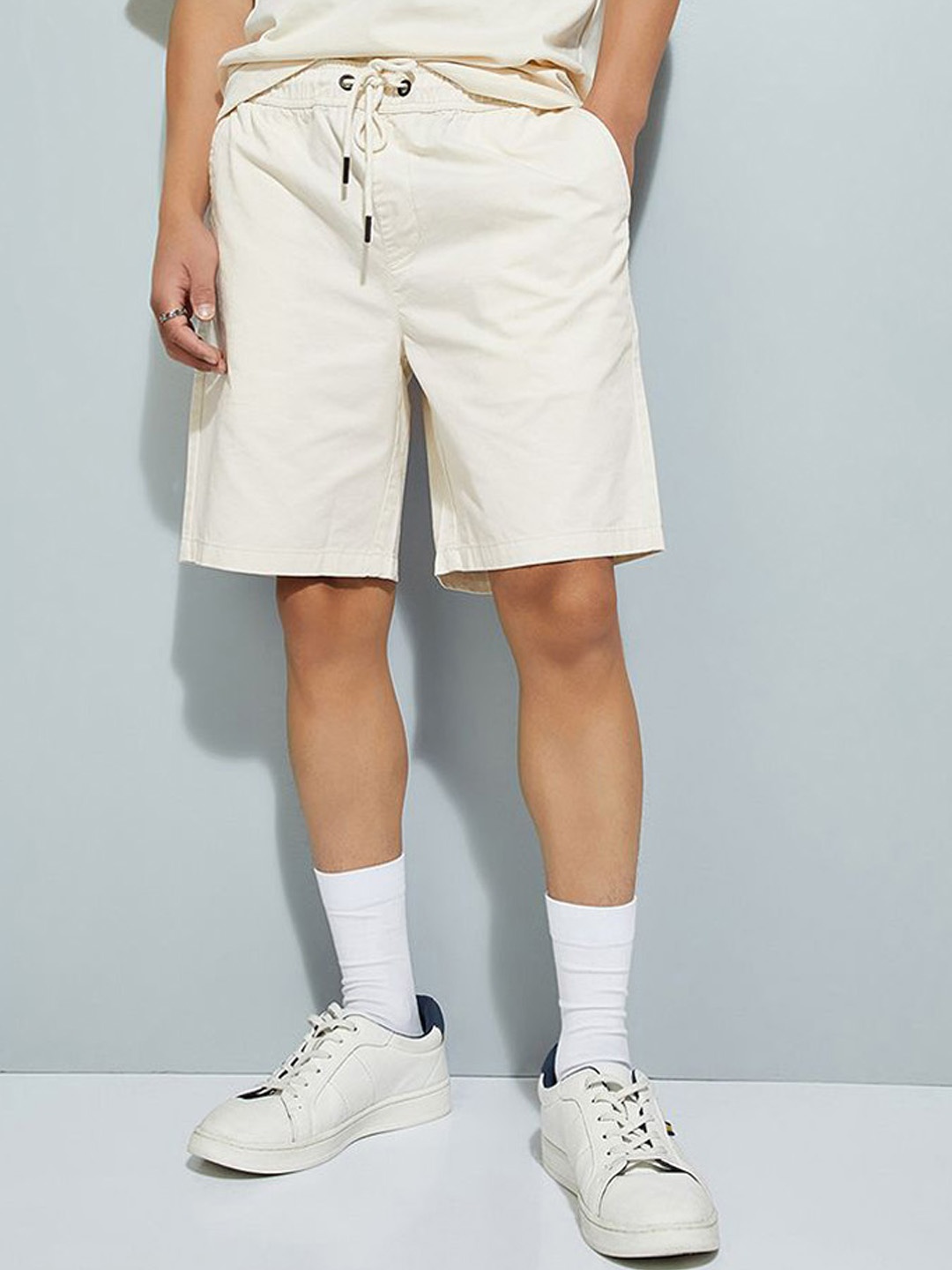 

Max Urb_N Men Slim Fit Solid Shorts, Beige