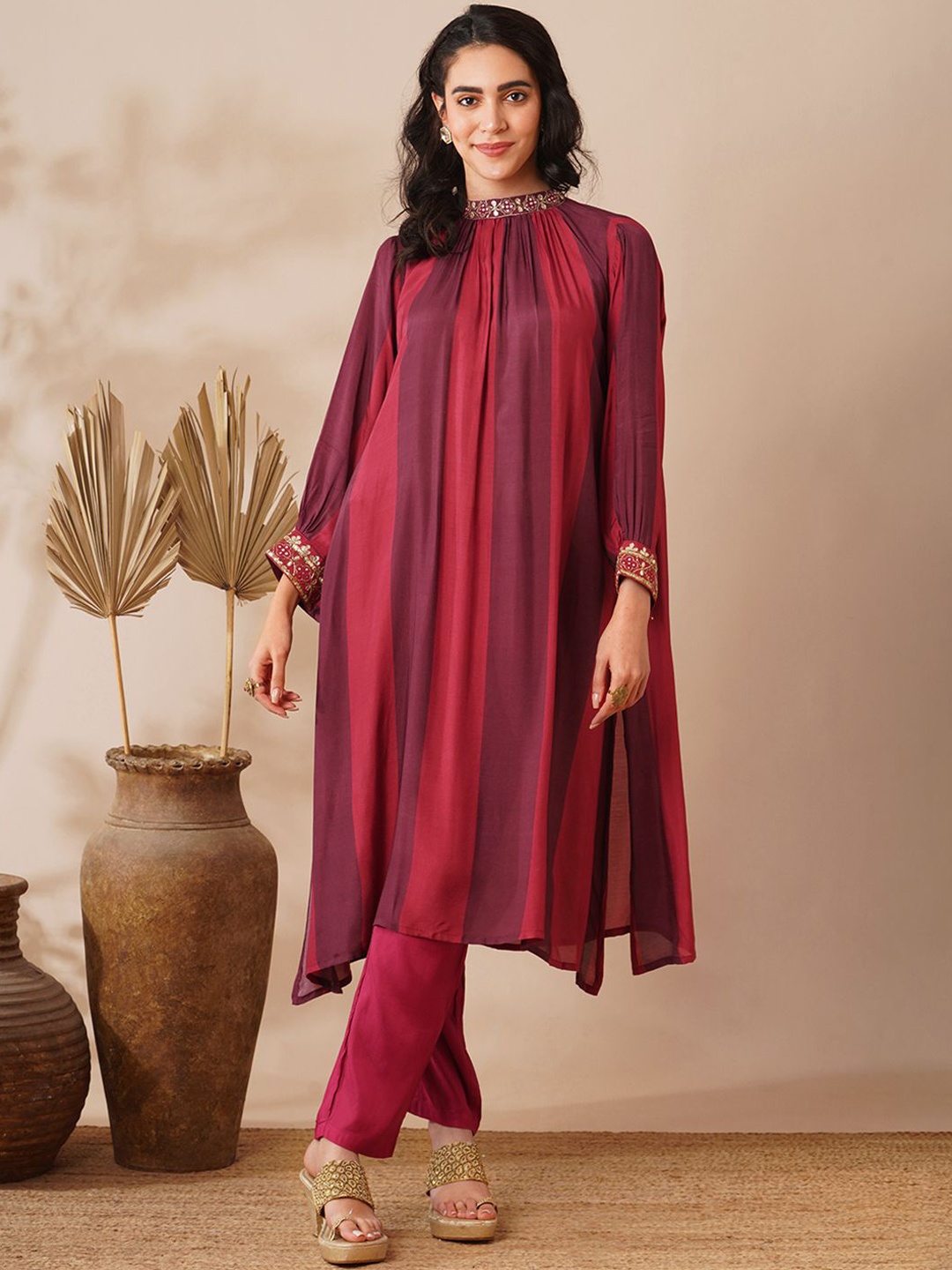 

FASHOR Floral Embroidered Panelled Gotta Patti A-Line Kurta With Trousers, Red