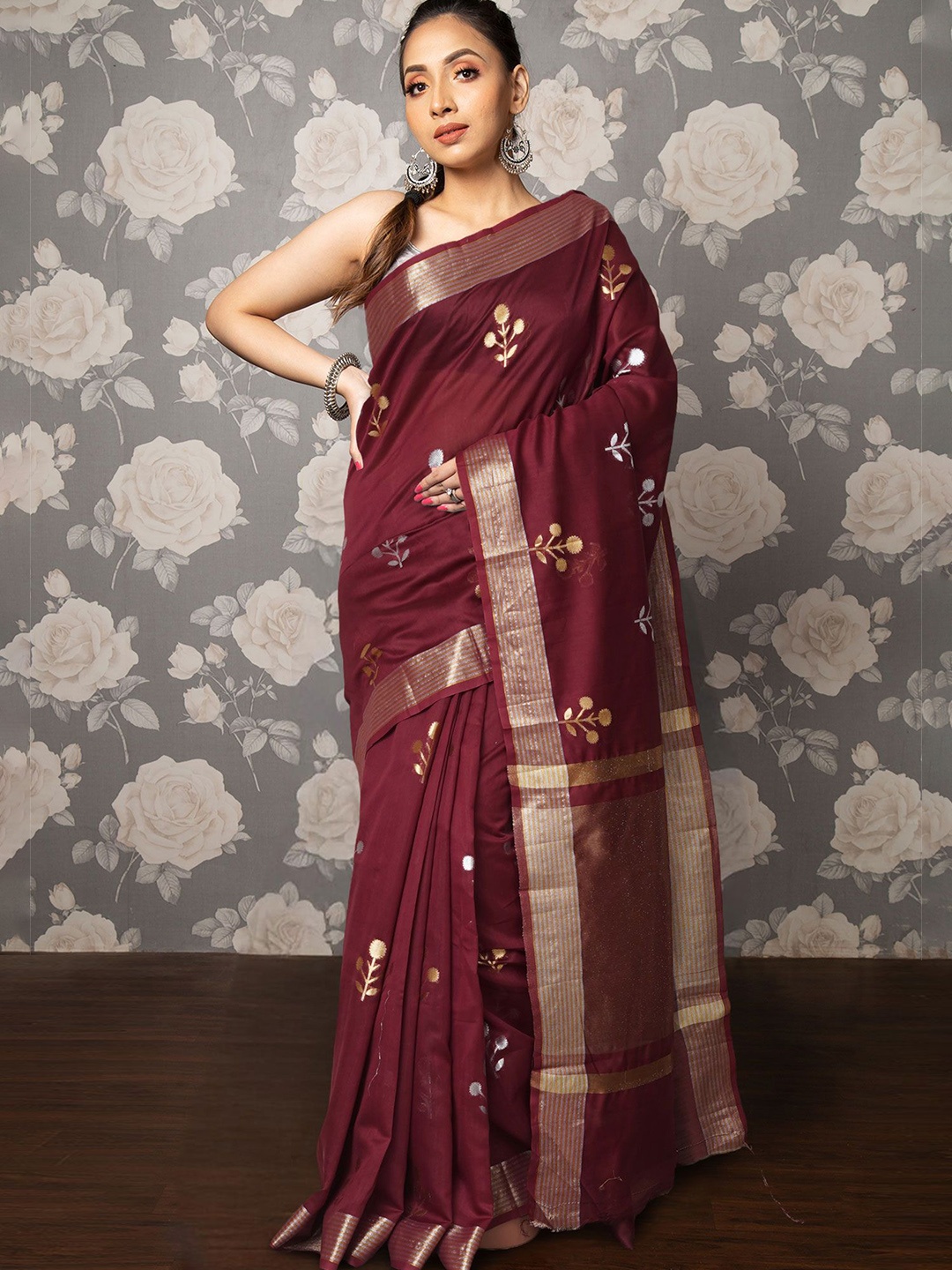 

Unnati Silks Woven Design Handloom Uppada Saree, Maroon