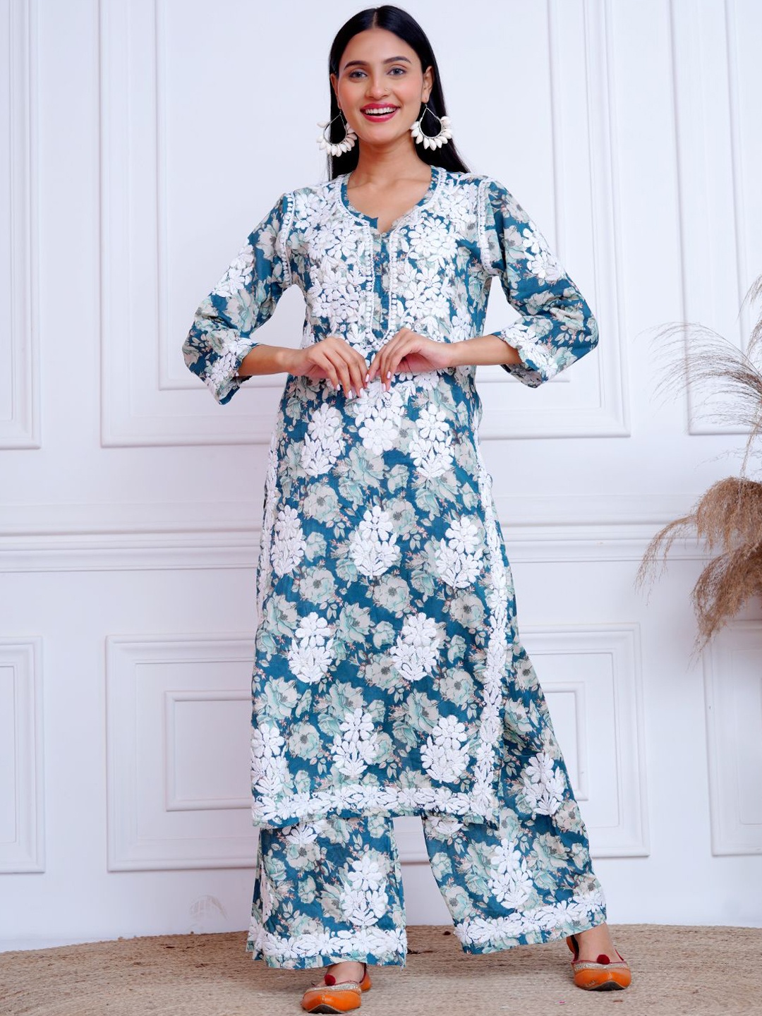 

The Chikan Label Floral Printed & Embroidered Chikankari Straight Kurta with Palazzos, Blue