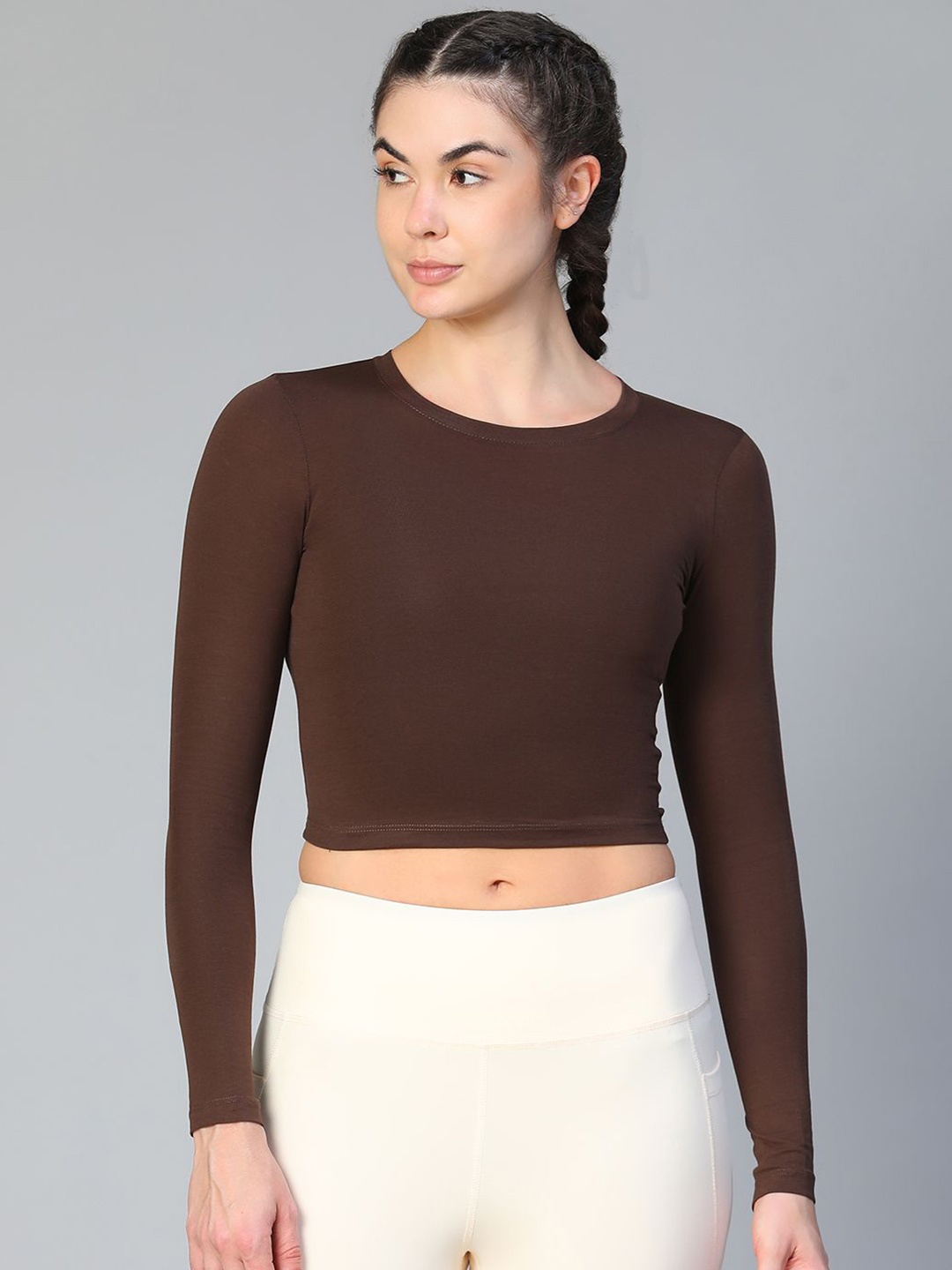 

ATHLISIS Women Round Neck Cotton Crop Top, Coffee brown