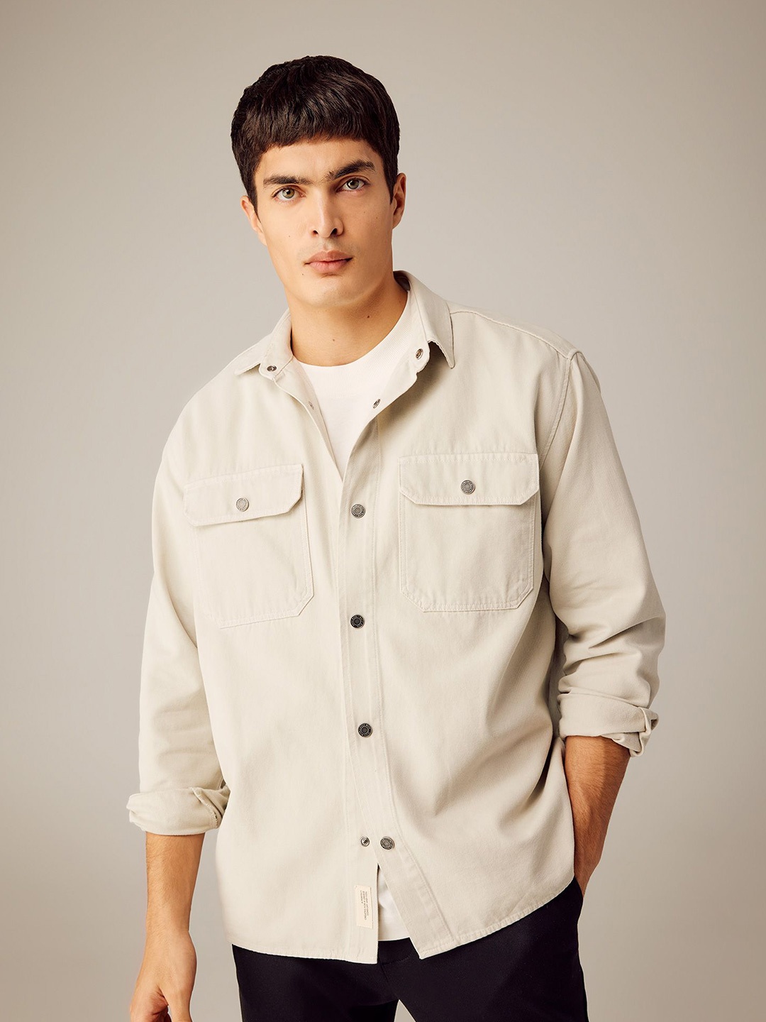 

DeFacto Men Opaque Casual Shirt, Na