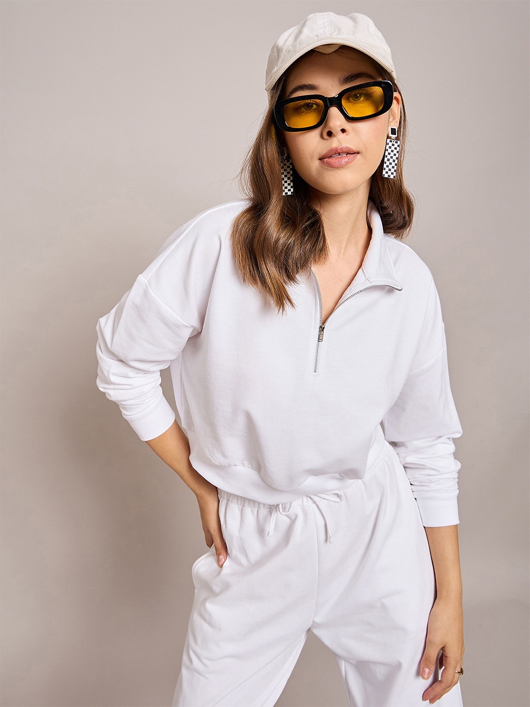 

SASSAFRAS BASICS Women Oversized Zipper Sweatshirt, White