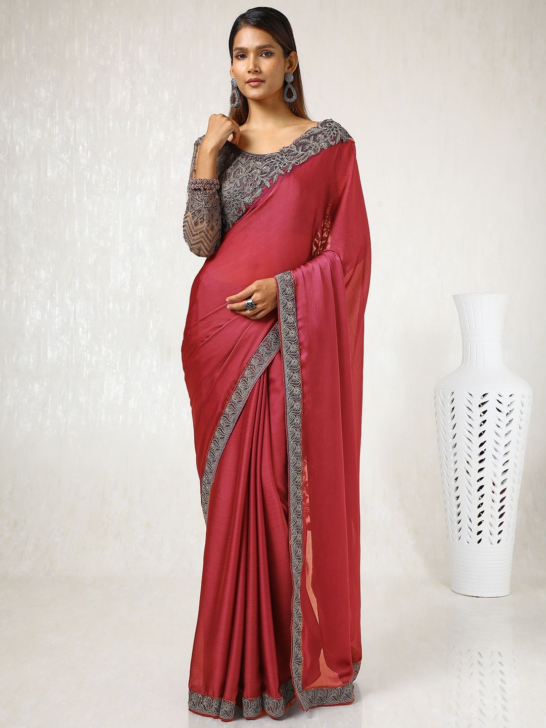 

Soch Sequinned Embroidered Pure Chiffon Saree, Red