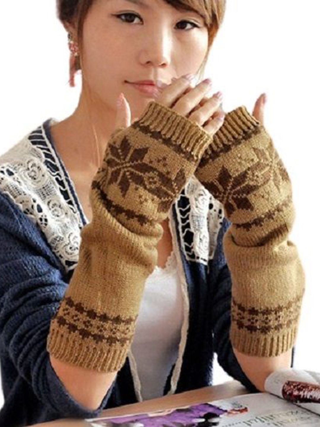 

Alexvyan Women Patterned Acrylic Fingerless Winter Gloves, Beige