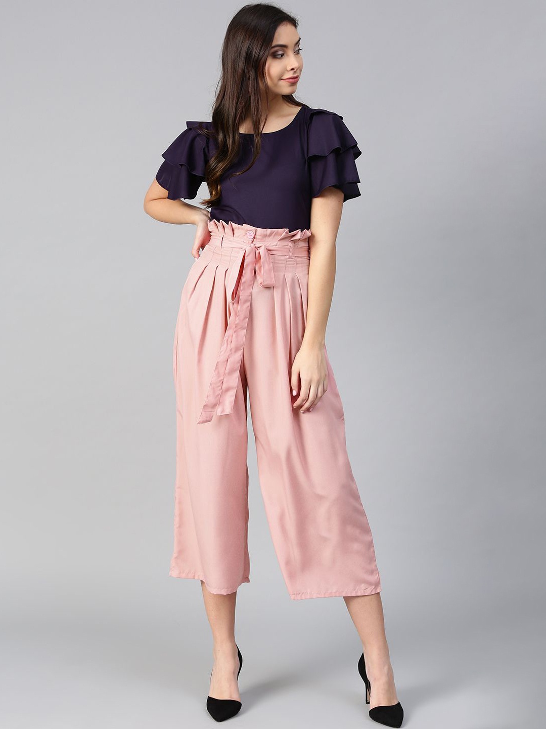 

Bitterlime Round Neck Top With Capris, Navy blue