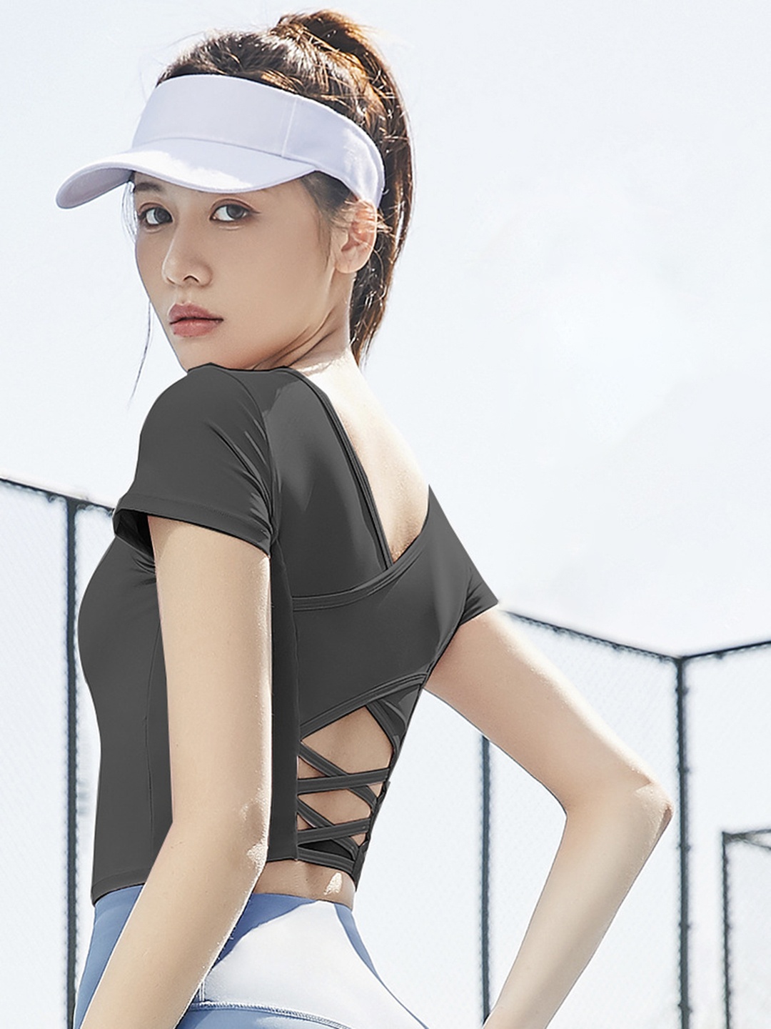 

StyleCast Women Round Neck Short Sleeves Crop Top, Black