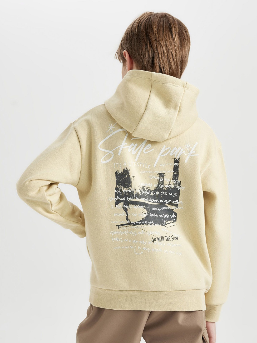 

DeFacto Boys Typography Printed Pullover, Beige