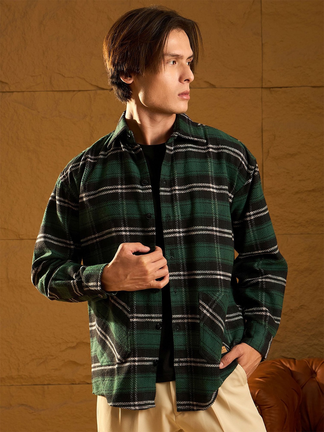 

DENNISON Men Double Pocket Drop Shoulder Oversized Cotton Checked Shacket, Green