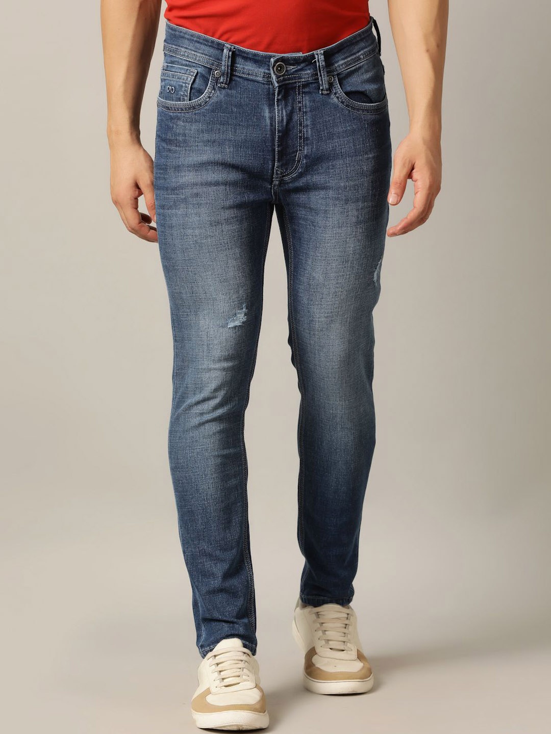 

JADE BLUE Men Slim Fit Mildly Distressed Light Fade Mid-Rise Jeans