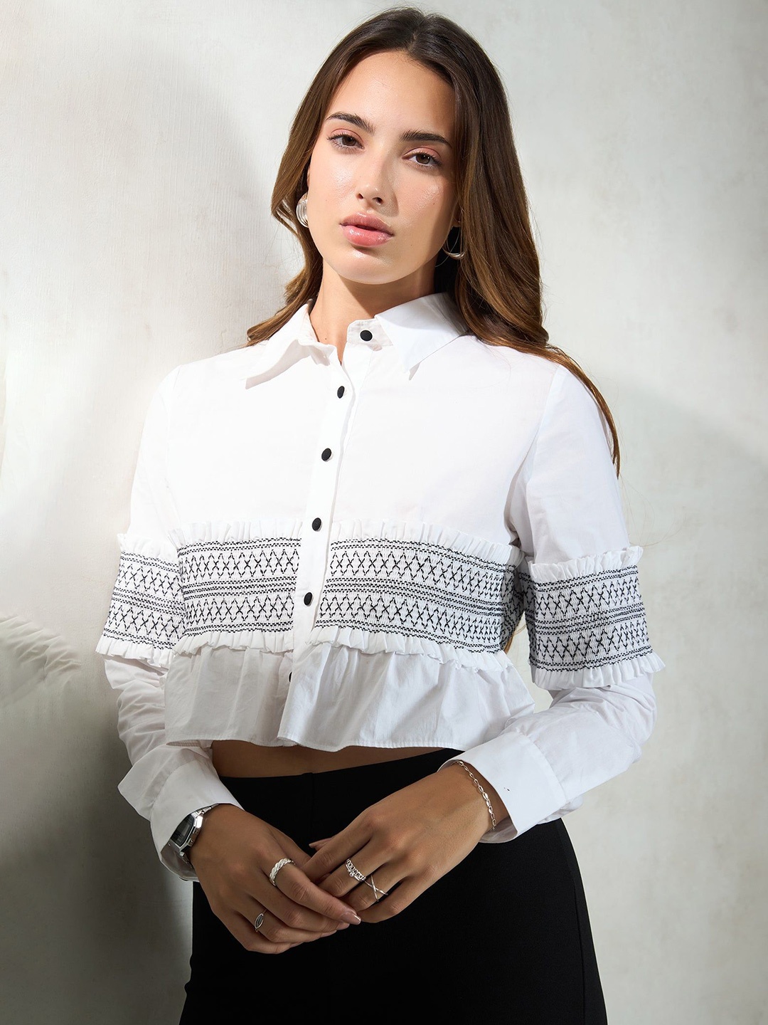 

Virgio Women Cotton Collar Neckline Regular Length Solid Full Sleeve Top, White