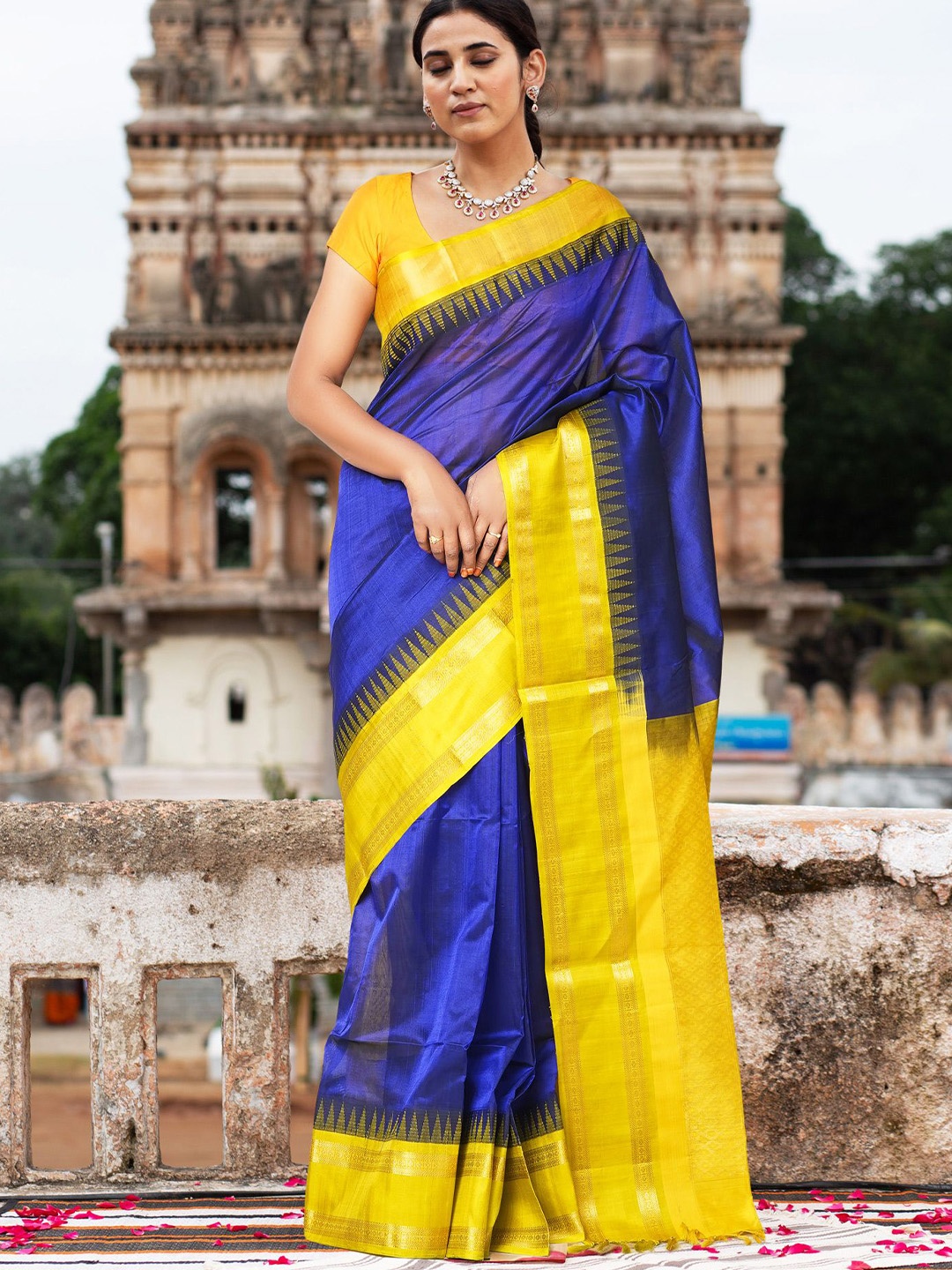 

Unnati Silks Zari Handloom Kanjeevaram Saree, Blue