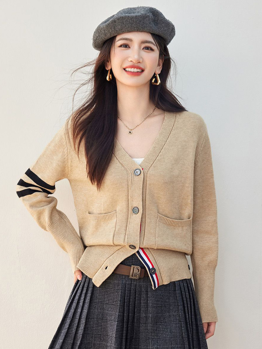 

JC Collection Women V-Neck Cardigan Sweater, Khaki