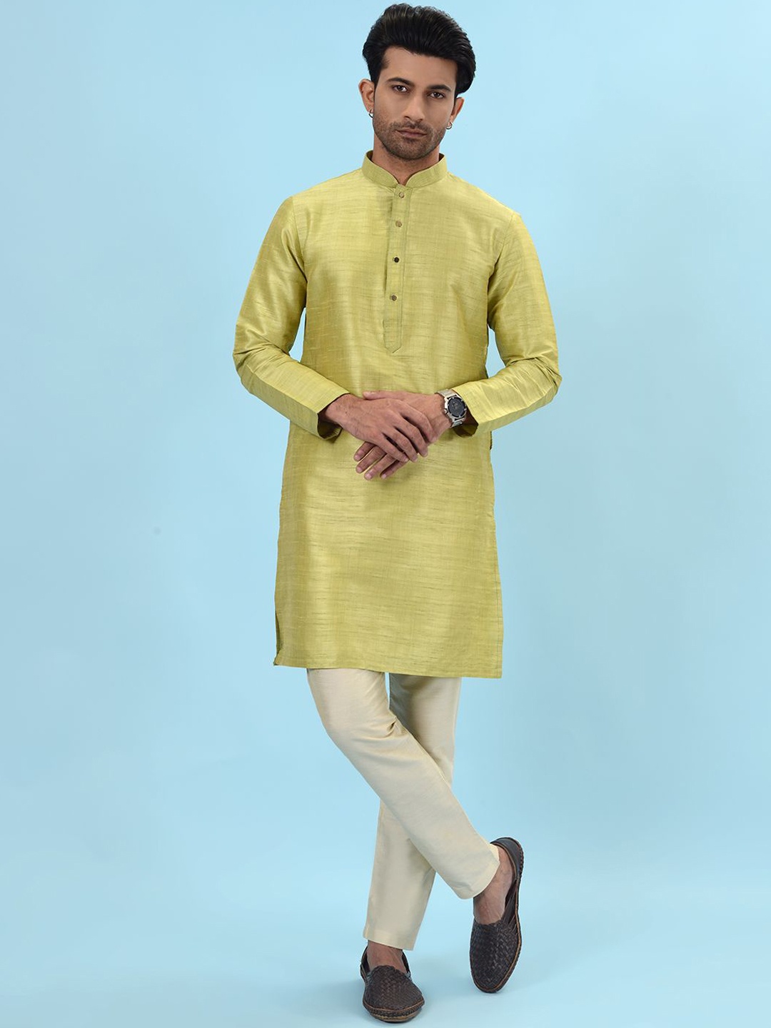 

azania Mandarin Collar Straight Kurta With Pyjamas, Green