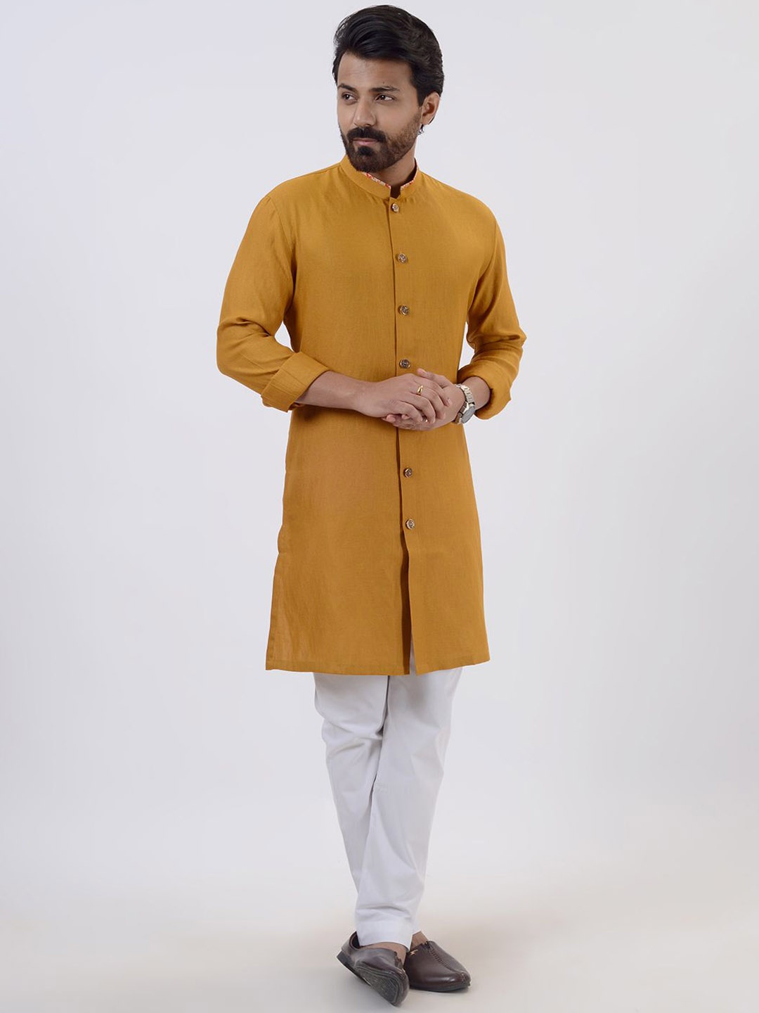

azania Mandarin Collar Straight Kurta With Trousers, Yellow