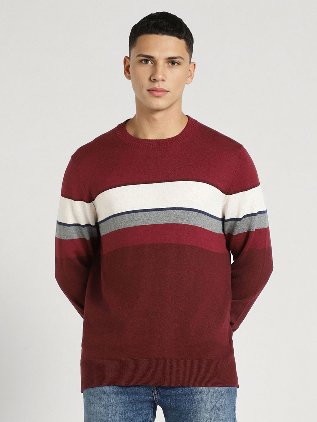 

AMERICAN EAGLE OUTFITTERS Men Colourblocked Round Neck Long Sleeves Pullover, Red