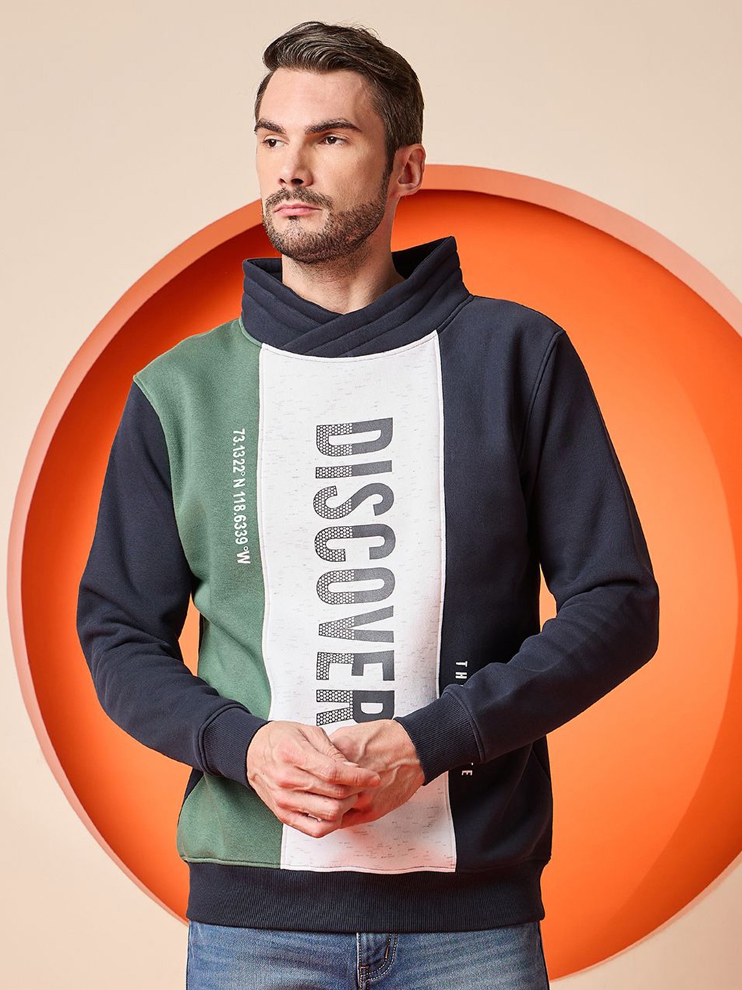 

Club York Men Colourblocked Printed Sweatshirt, Navy blue