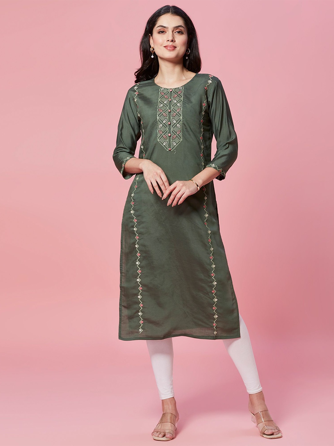 

Peachmode Women Embroidered Straight Kurta, Green