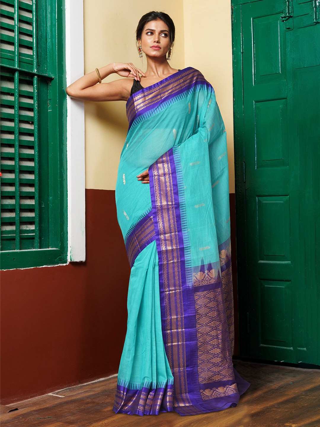 

Unnati Silks Ethnic Motifs Pure Cotton Handloom Gadwal Saree, Turquoise blue