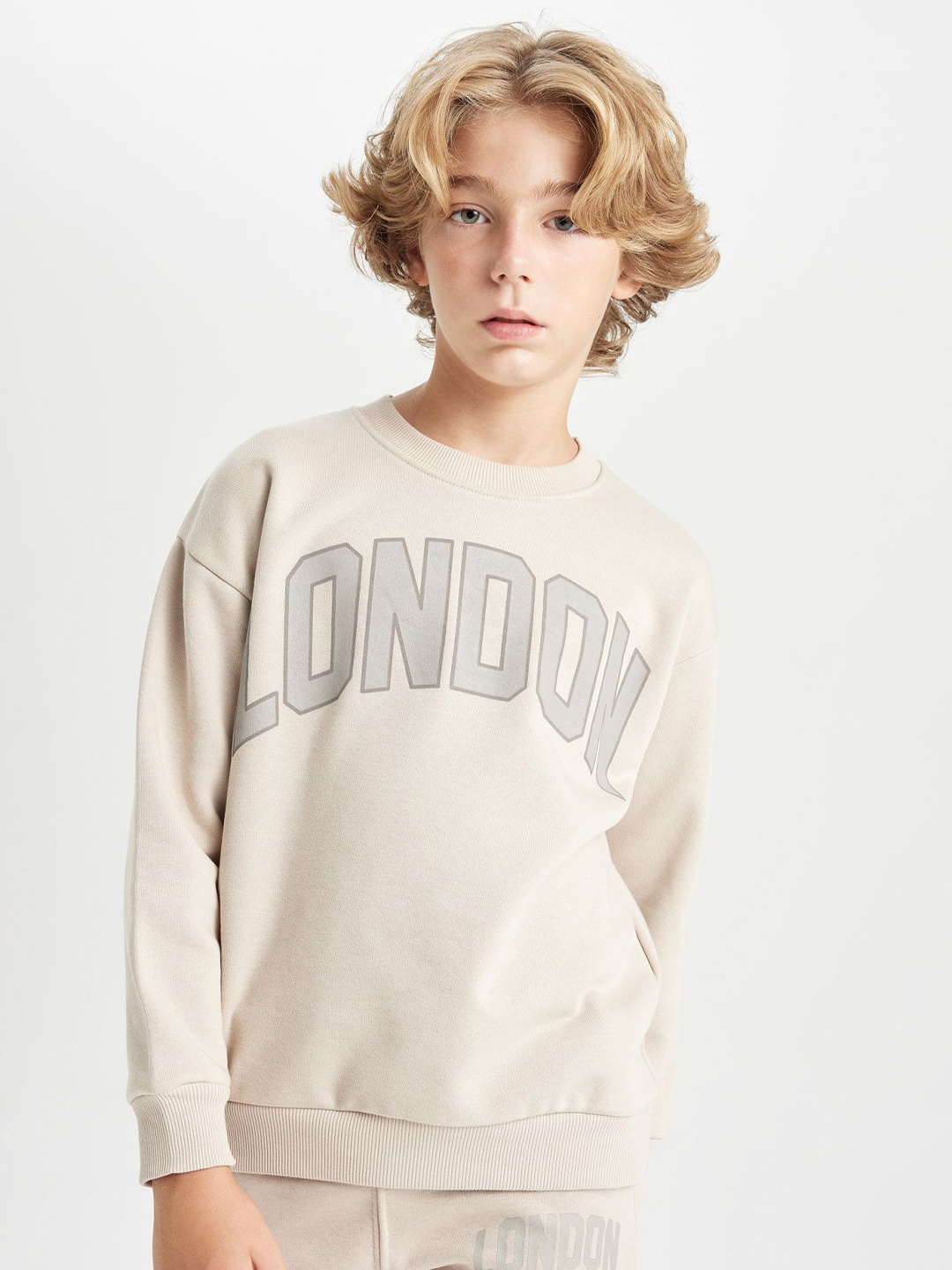 

DeFacto Boys Typography Printed Pullover, Beige