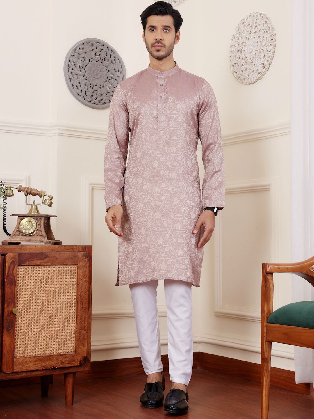 

Rawayi Ethnic Motifs Printed Band Collar Jacquard Straight Kurta, Mauve