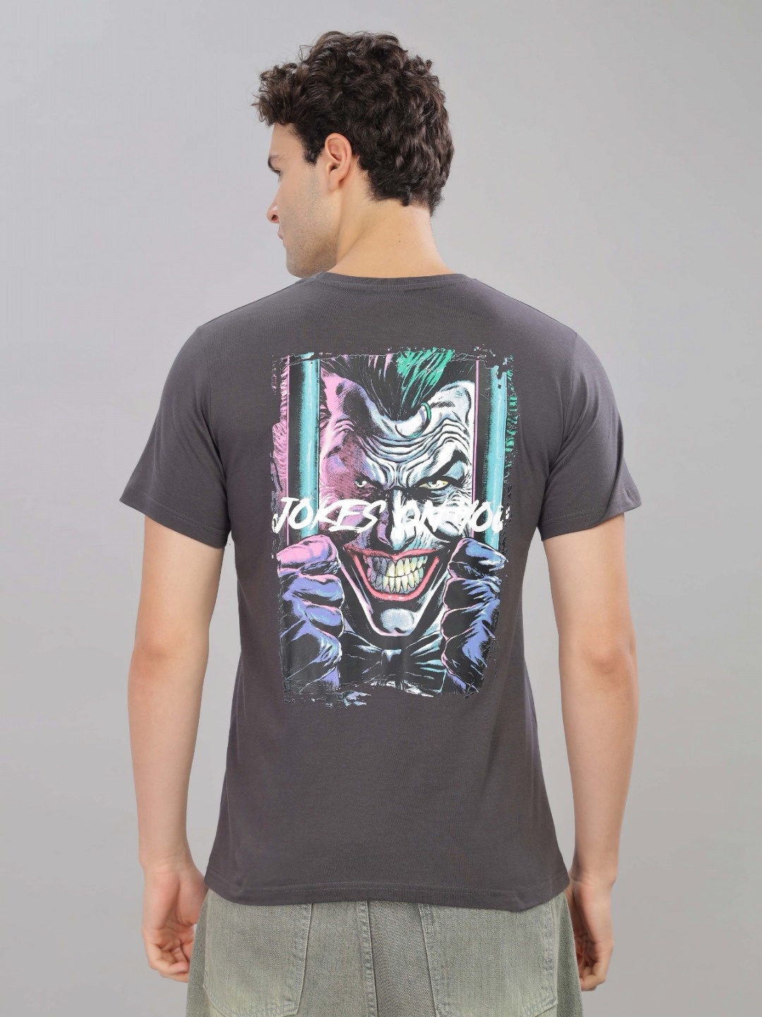 

TOMHIDDLE Men Printed Raw Edge T-shirt, Charcoal